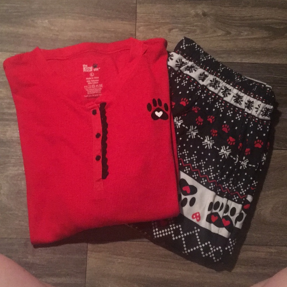 Paw Print Pajama Set